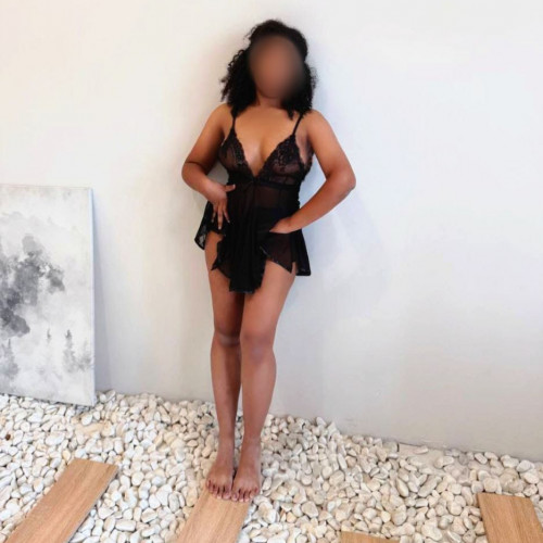 Массажистка Моника, 29 лет, Москва - Анкета 113103