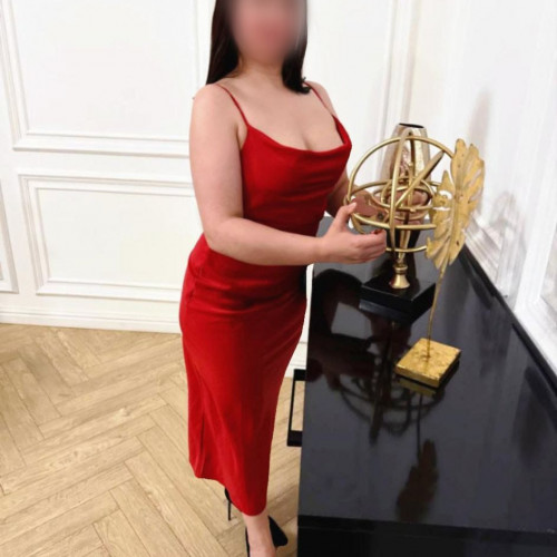 Массажистка Ясмина, 20 лет, Москва - Анкета 113180