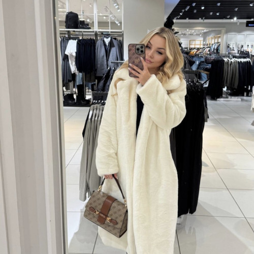 Массажистка Милена, 20 лет, Москва - Анкета 113335