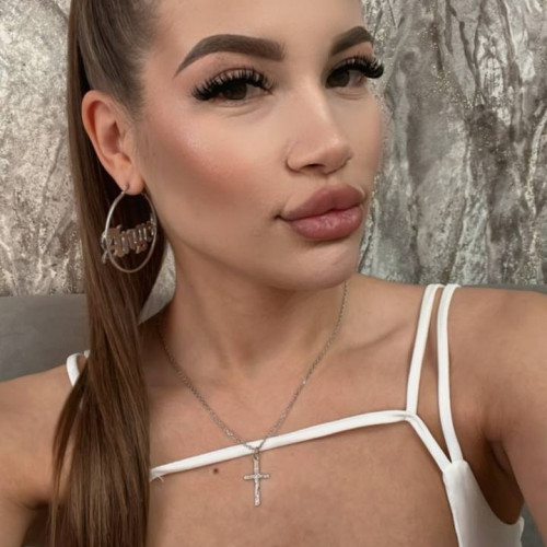 Массажистка Яна, 23 года, Москва - Анкета 113690