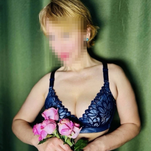 Массажистка Алена, 56 лет, Москва - Анкета 75340