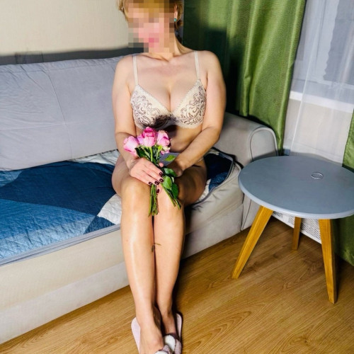 Массажистка Алена, 56 лет, Москва - Анкета 75340